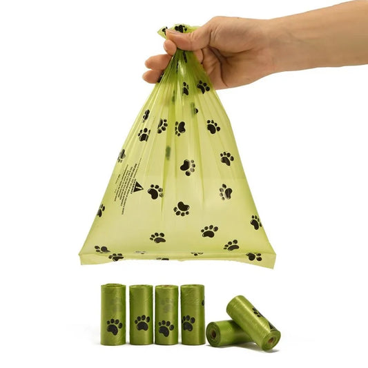 Biodegradable Dog & Cat Waste Bags for Outdoor Use — 15 Bags per Roll