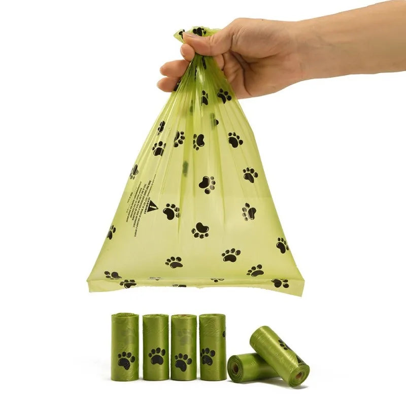Biodegradable Dog & Cat Waste Bags for Outdoor Use — 15 Bags per Roll