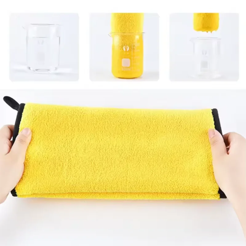 Pet Microfiber Bath Towel — Super Absorbent for Dogs & Cats